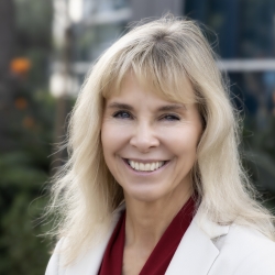 Stephanie Cyr
